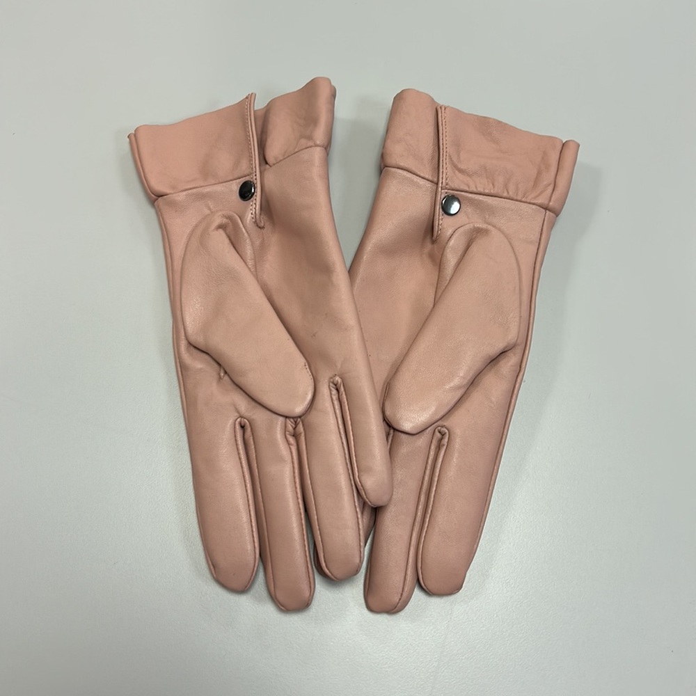 Women's Pale Pink Leather Gloves, Size M/L - Picture 3 of 4